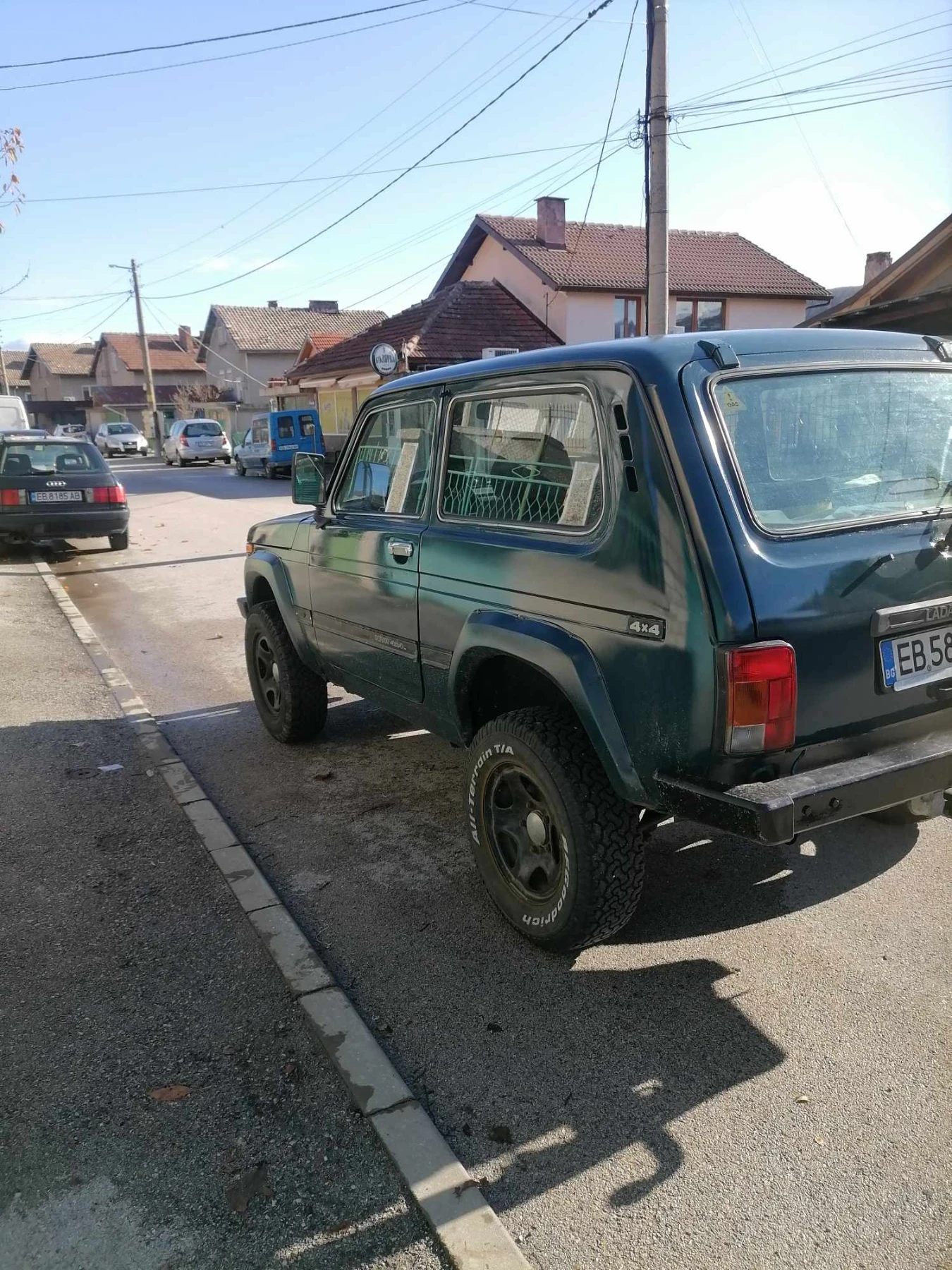 Lada Niva 21214 - изображение 3