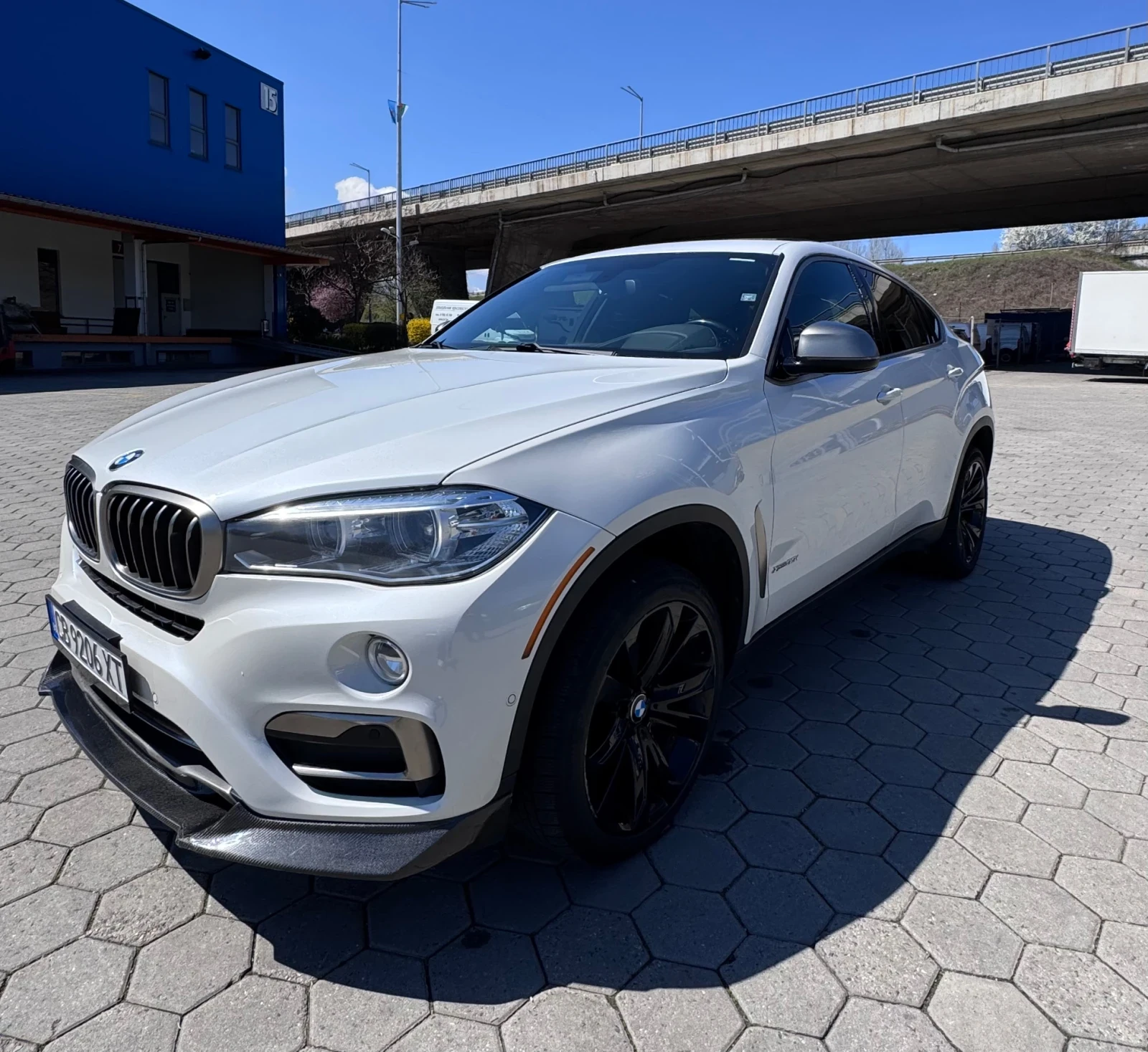 BMW X6 3.5xi Head up, Soft close, Haman Kardon, снимка 2 - Автомобили и джипове - 54099582