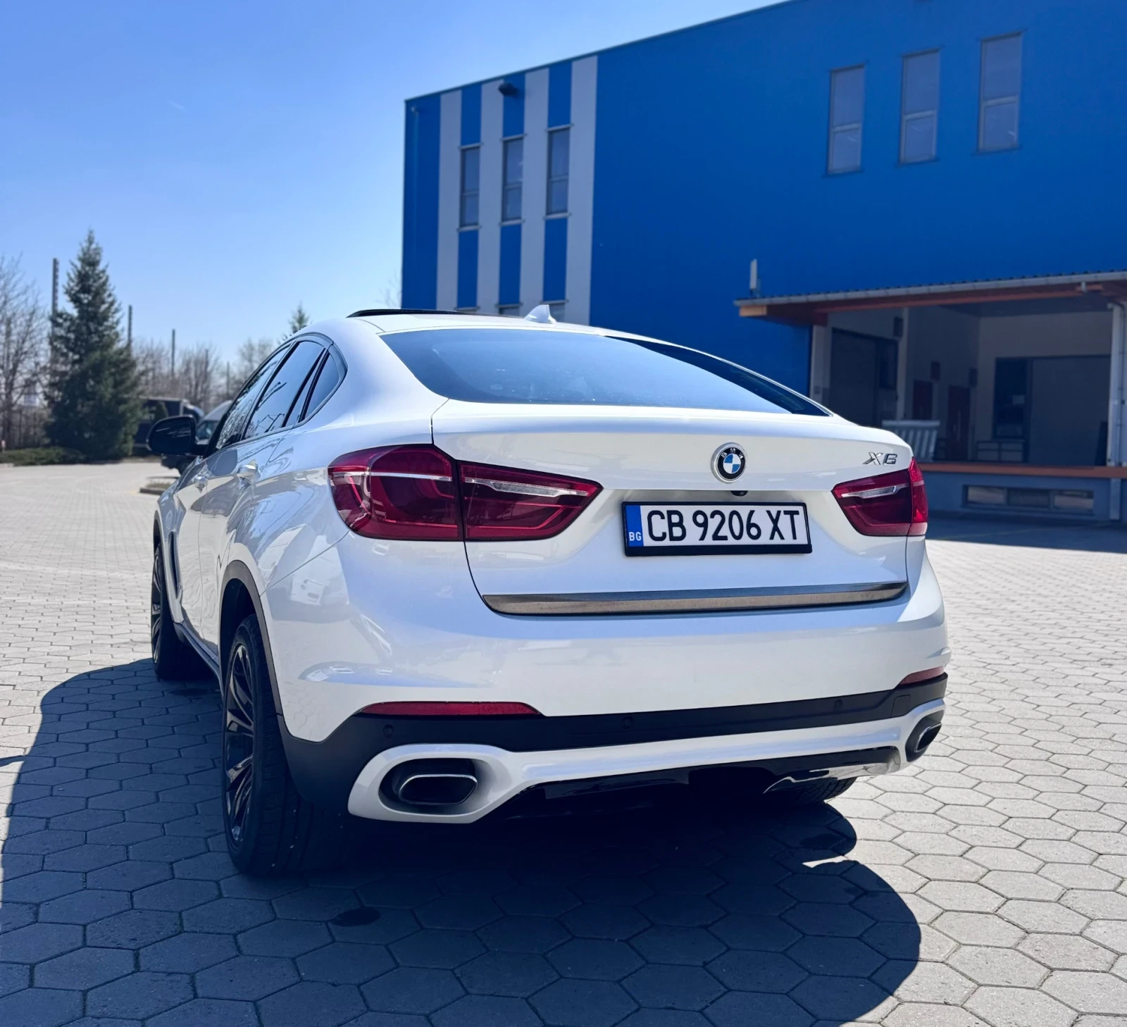 BMW X6 3.5xi Head up, Soft close, Haman Kardon, снимка 3 - Автомобили и джипове - 54099582