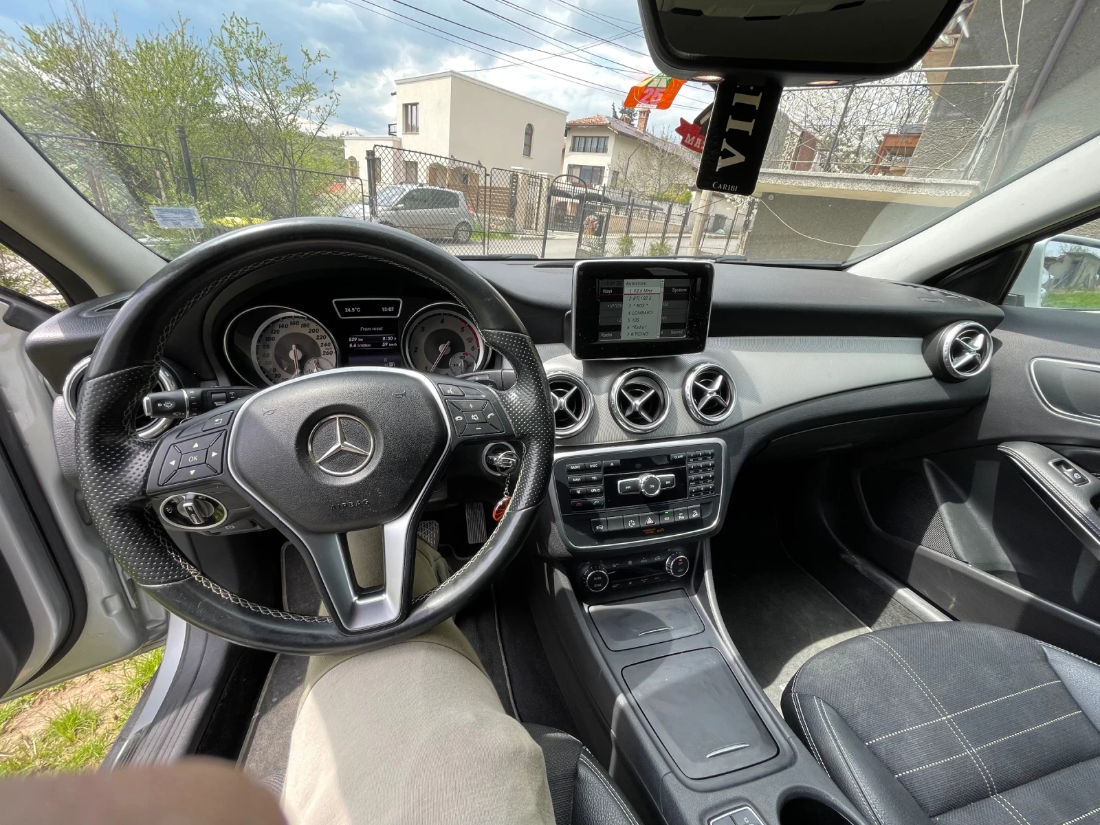 Mercedes-Benz GLA 220 Swiss 4matic, снимка 10 - Автомобили и джипове - 54518748