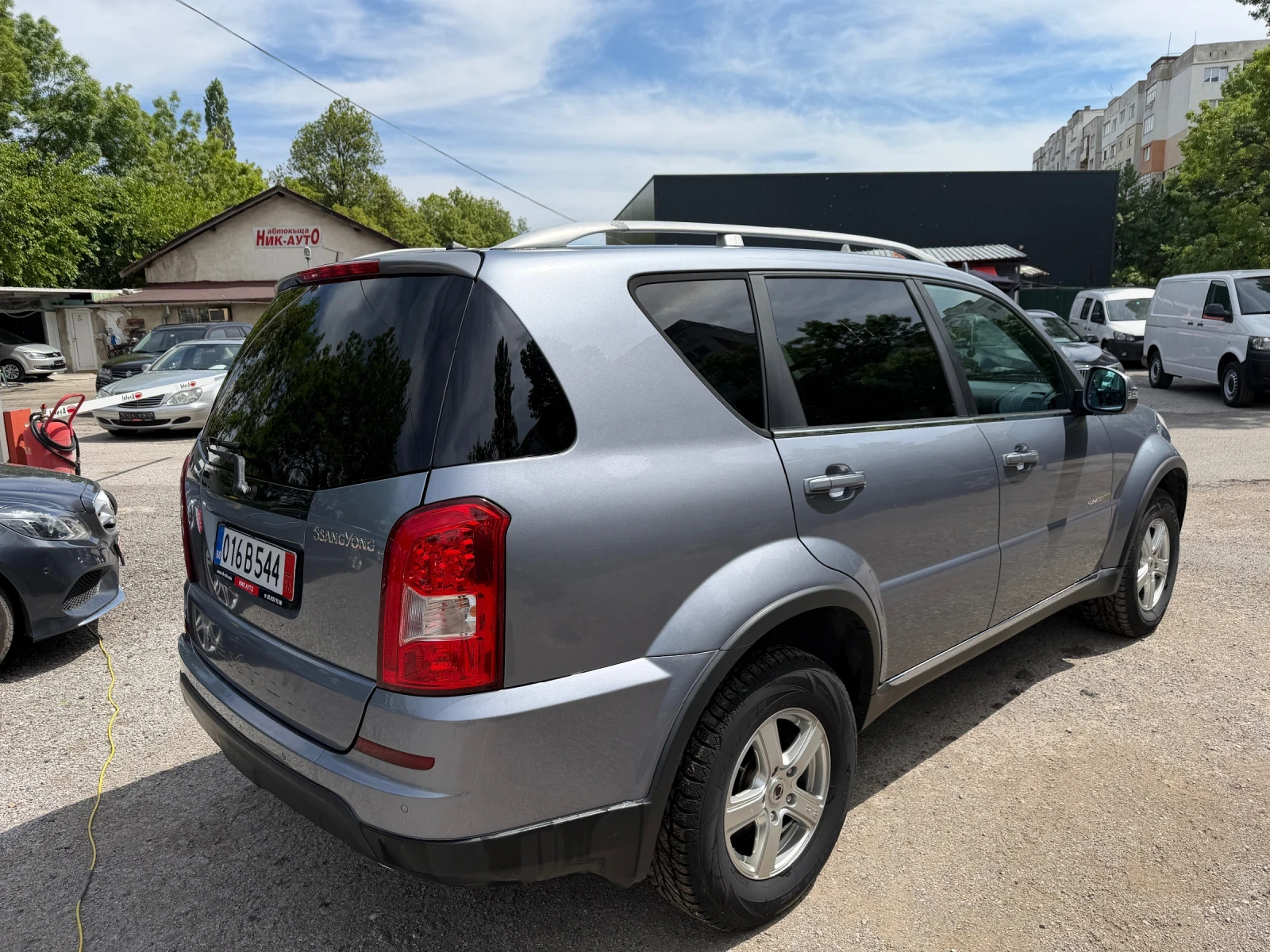 SsangYong Rexton 2.0xdi 4x4 Automat, снимка 5 - Автомобили и джипове - 54607024