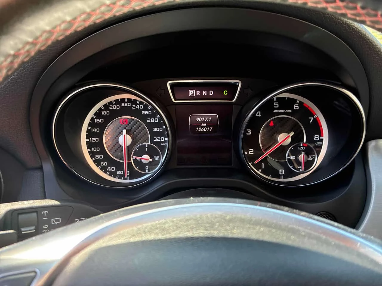 Mercedes-Benz GLA 45 AMG 4MATIC * ГЛАВНО ПРЕДСТАВИТЕЛСТВО НА KIA* , снимка 8 - Автомобили и джипове - 54703237