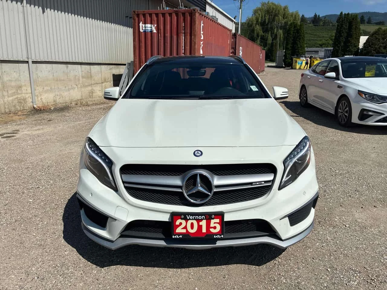 Mercedes-Benz GLA 45 AMG 4MATIC * ГЛАВНО ПРЕДСТАВИТЕЛСТВО НА KIA* , снимка 2 - Автомобили и джипове - 54703237