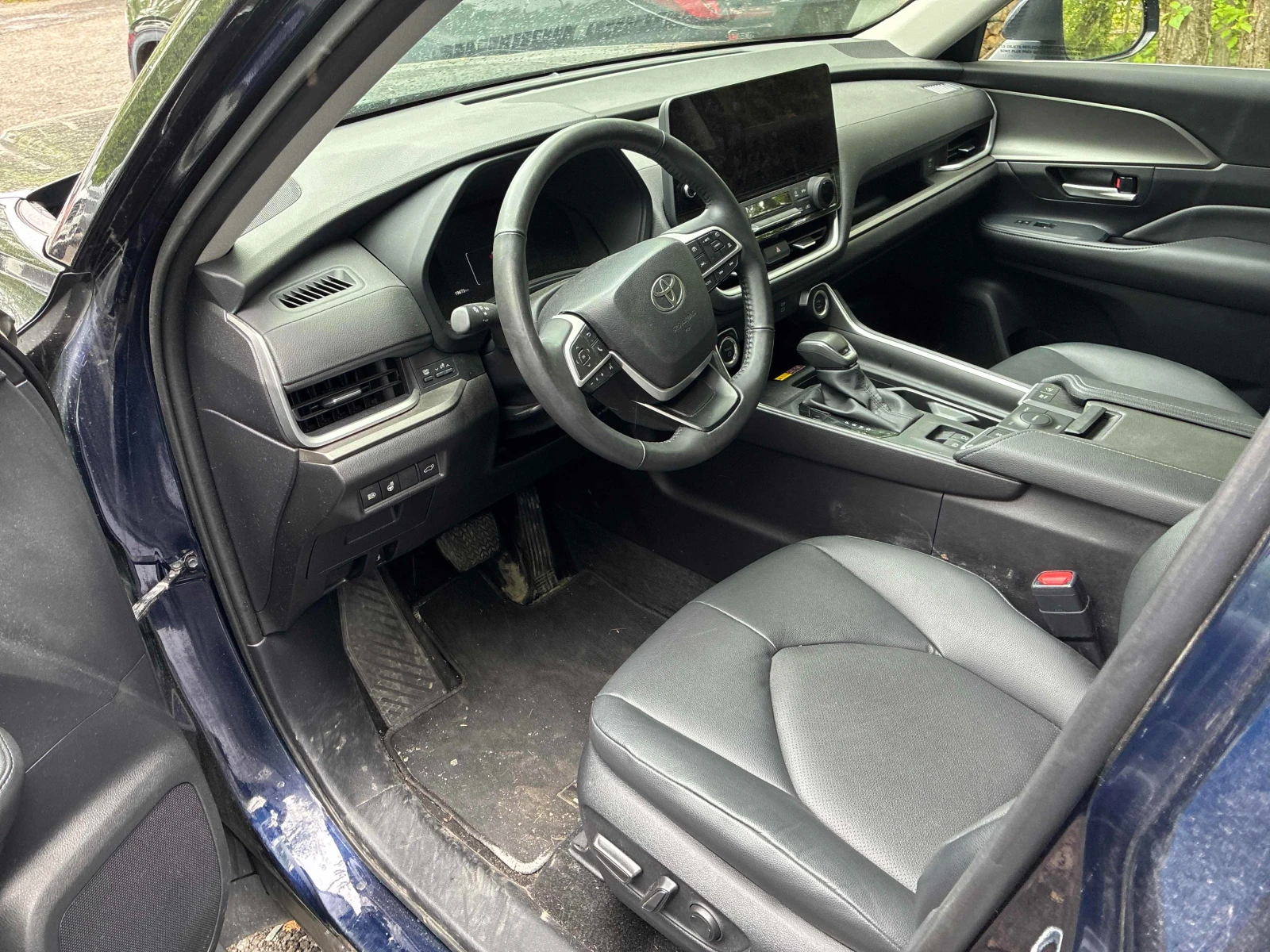 Toyota Highlander Hybrid * Keyless * CARFAX * АВТО КРЕДИТ * , снимка 7 - Автомобили и джипове - 54715154