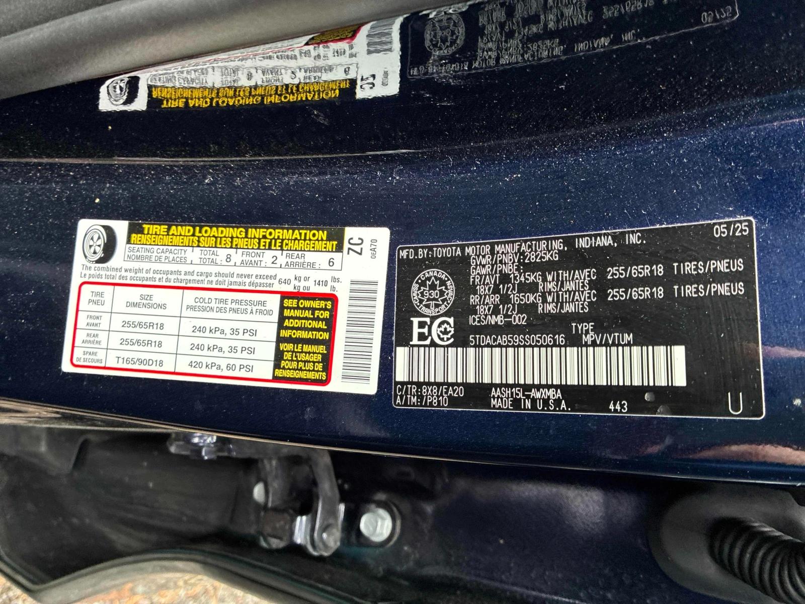 Toyota Highlander Hybrid * Keyless * CARFAX * АВТО КРЕДИТ * , снимка 10 - Автомобили и джипове - 54715154