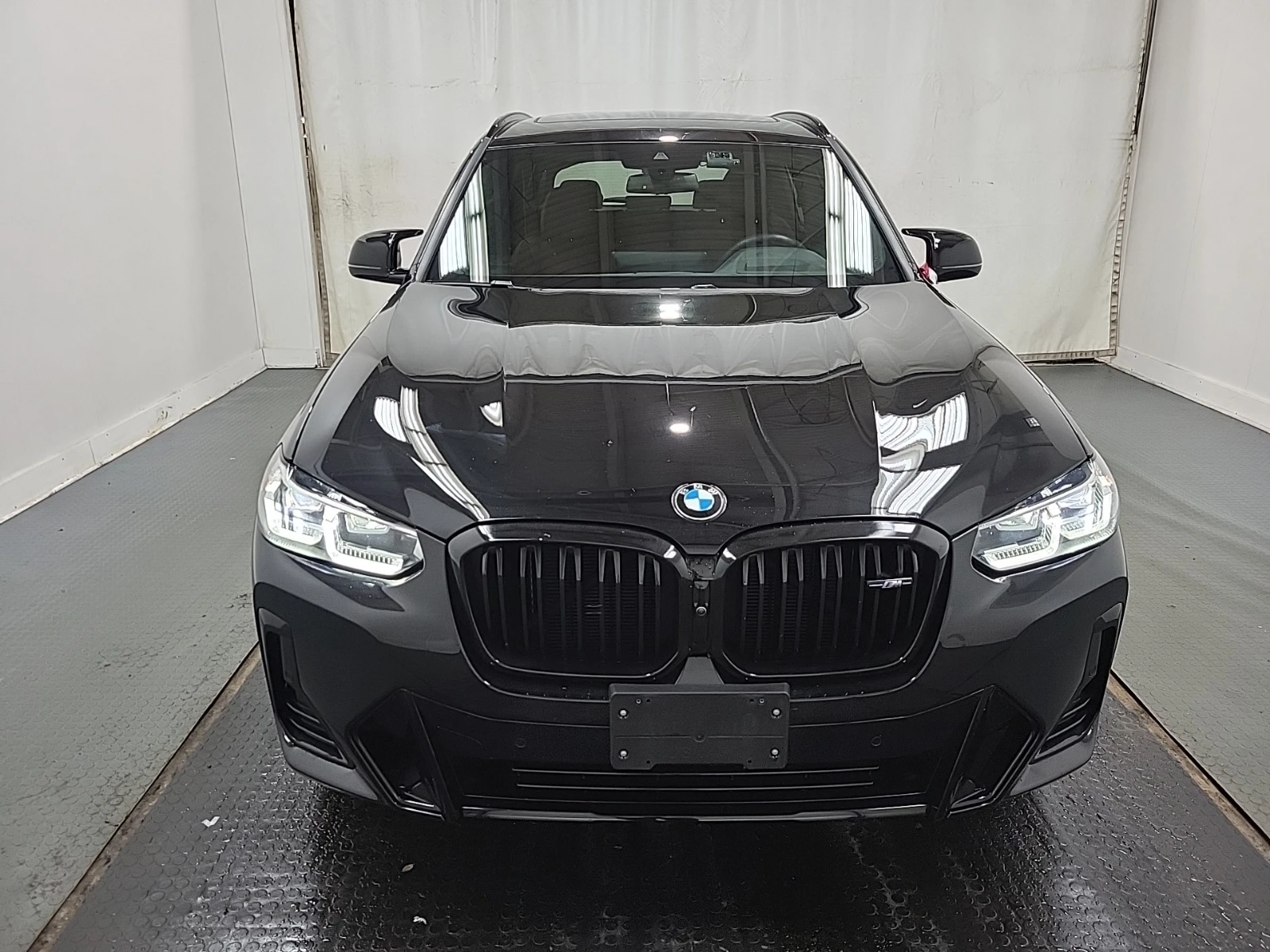 BMW X3 M40I / 360 / HUD / Harman Kardon / ФИНАНСИРАНЕ , снимка 2 - Автомобили и джипове - 54973103