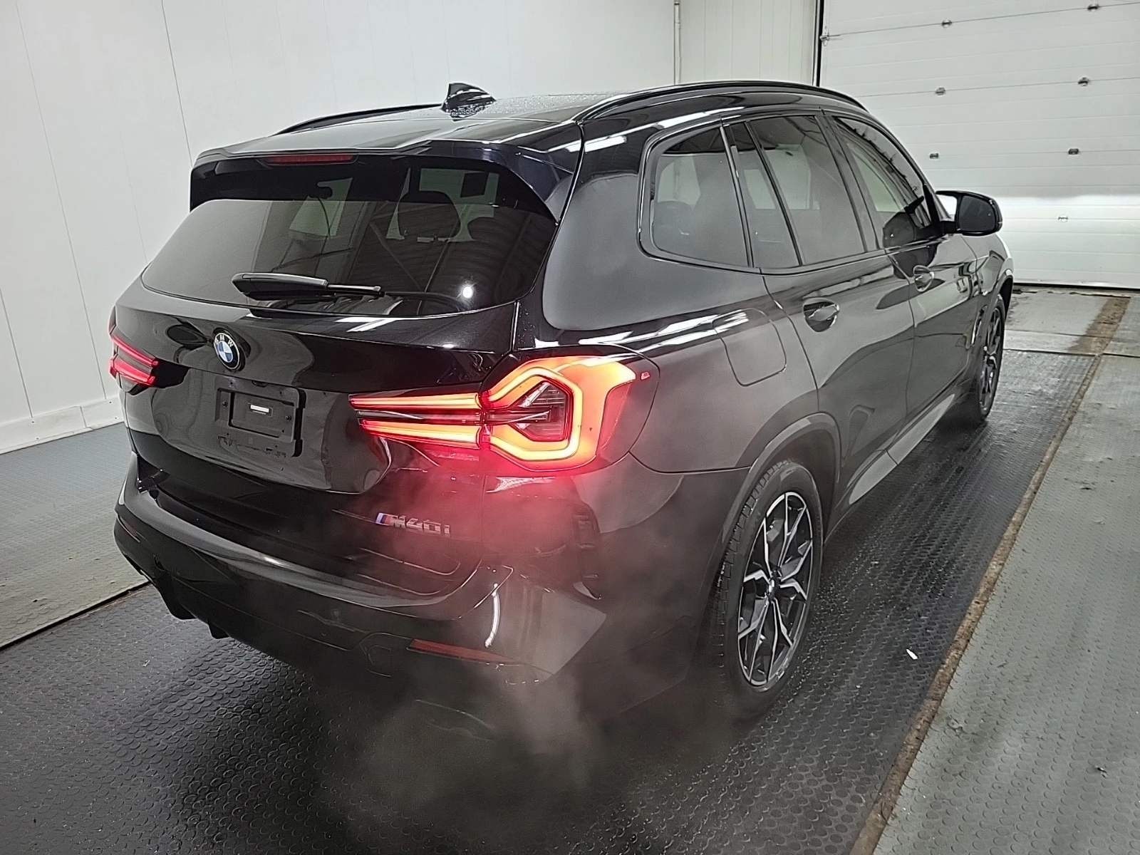BMW X3 M40I / 360 / HUD / Harman Kardon / ФИНАНСИРАНЕ , снимка 5 - Автомобили и джипове - 54973103