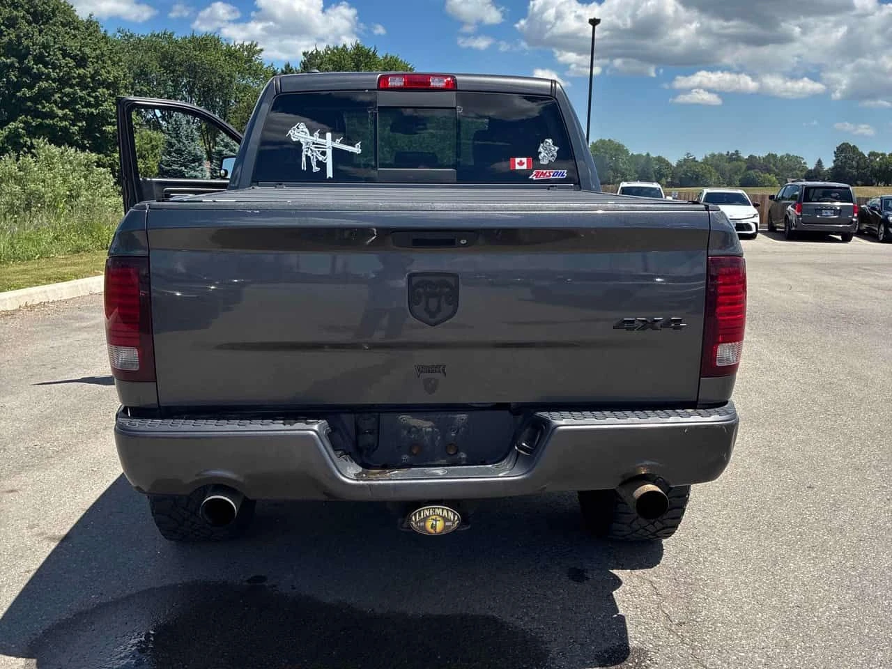 Dodge RAM 1500 * Sport * АВТОКРЕДИТ БЕЗ ПЪРВОНАЧАЛНА ВНОСКА* , снимка 4 - Автомобили и джипове - 55027226