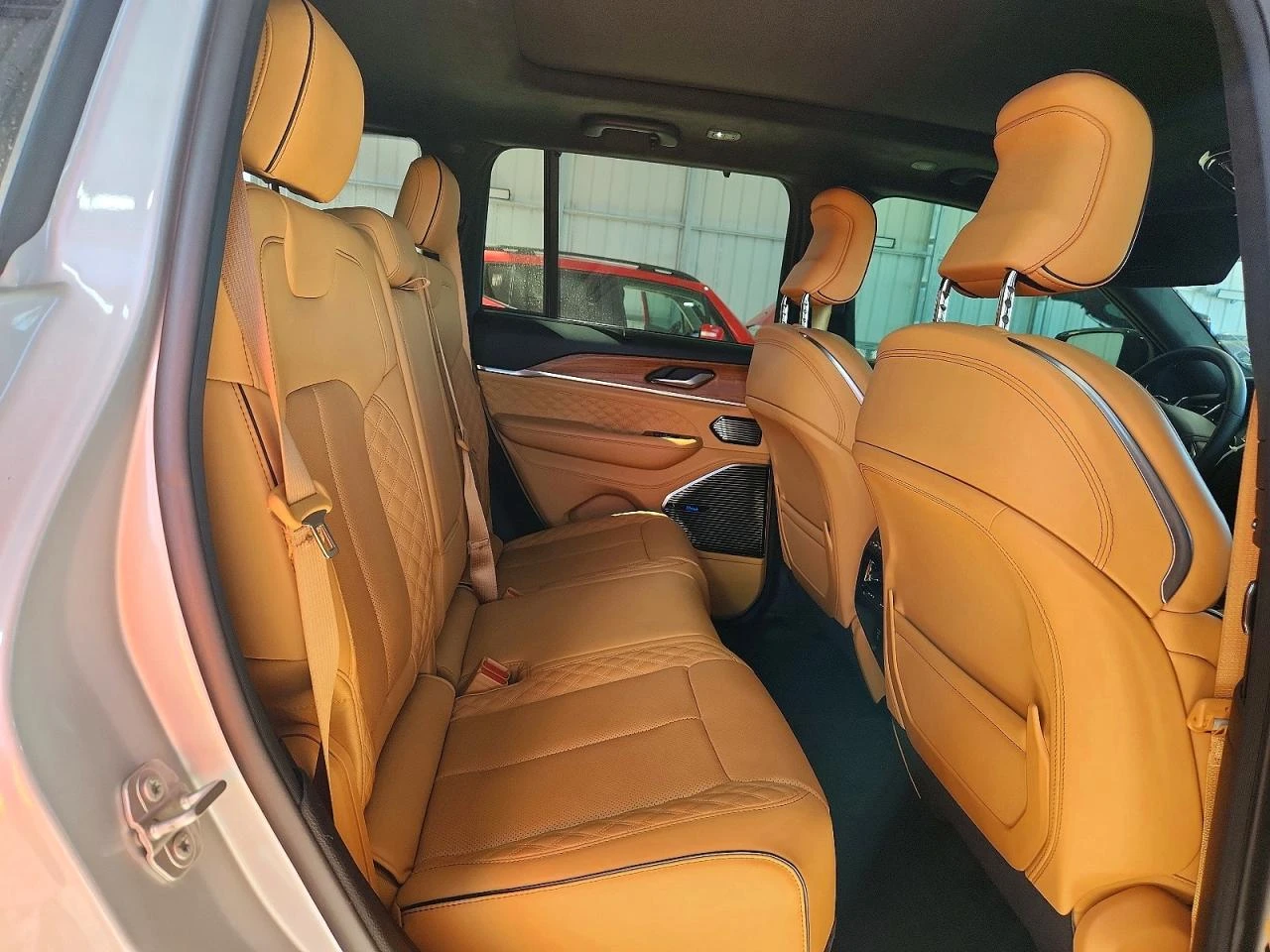 Jeep Grand cherokee SUMMIT* AWD* ОБДУХ* МАСАЖИ, снимка 11 - Автомобили и джипове - 55032974