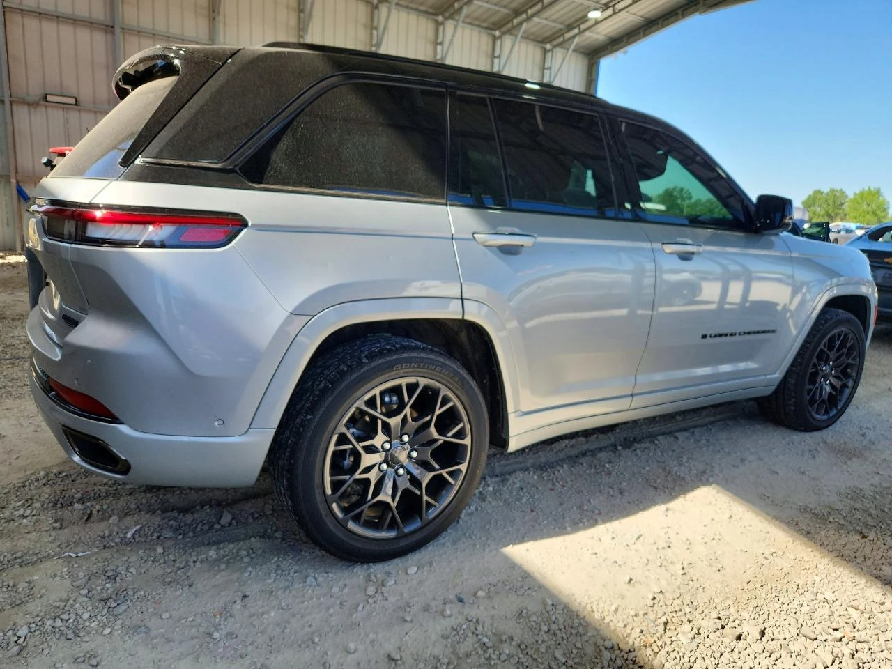 Jeep Grand cherokee SUMMIT* AWD* ОБДУХ* МАСАЖИ, снимка 3 - Автомобили и джипове - 55032974