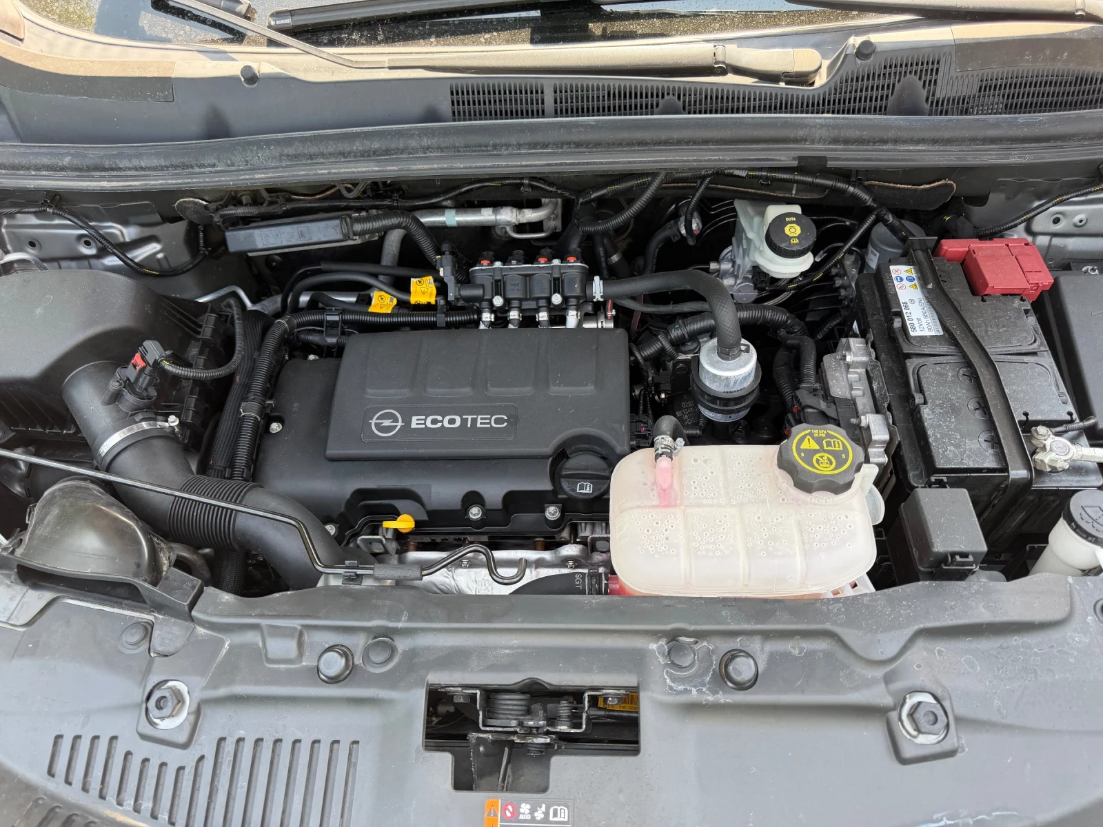 Opel Mokka 1.4, GAZ, снимка 15 - Автомобили и джипове - 55127662