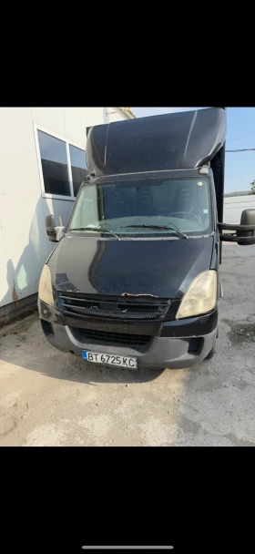 ������ Iveco 35c18