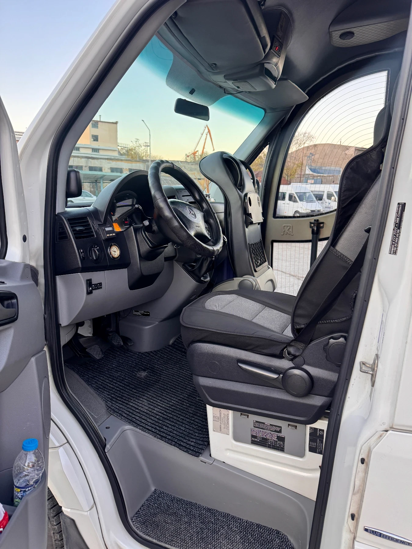 Mercedes-Benz Sprinter 519 3.0 20+ 1 LUX, снимка 12 - Бусове и автобуси - 56041397