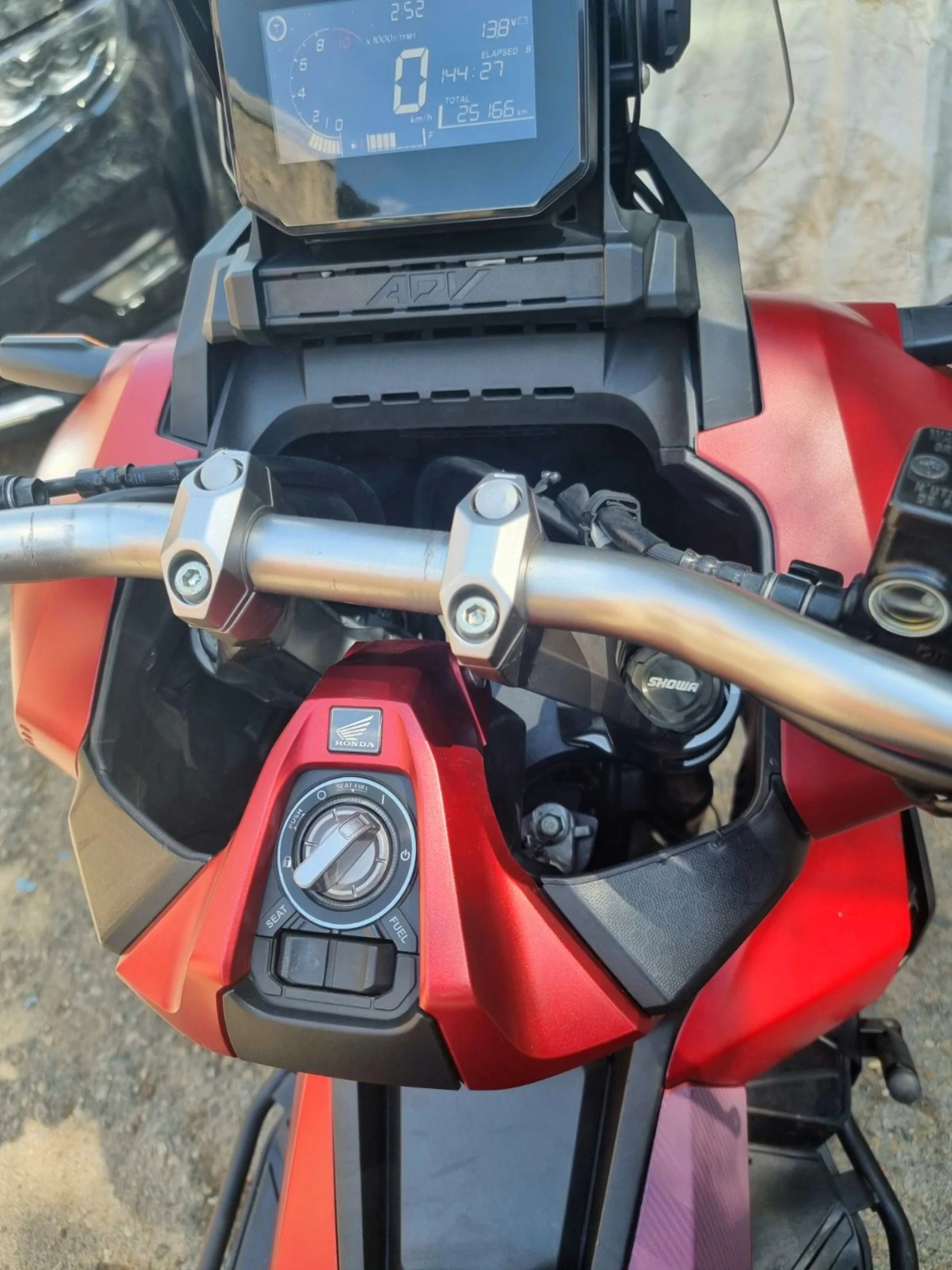 Honda X-ADV 350 ABS - изображение 7