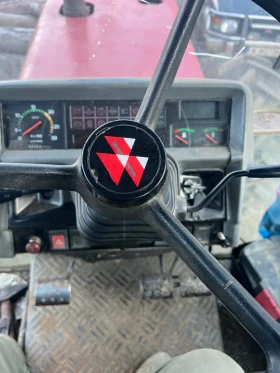 Трактор Massey 3680, снимка 7