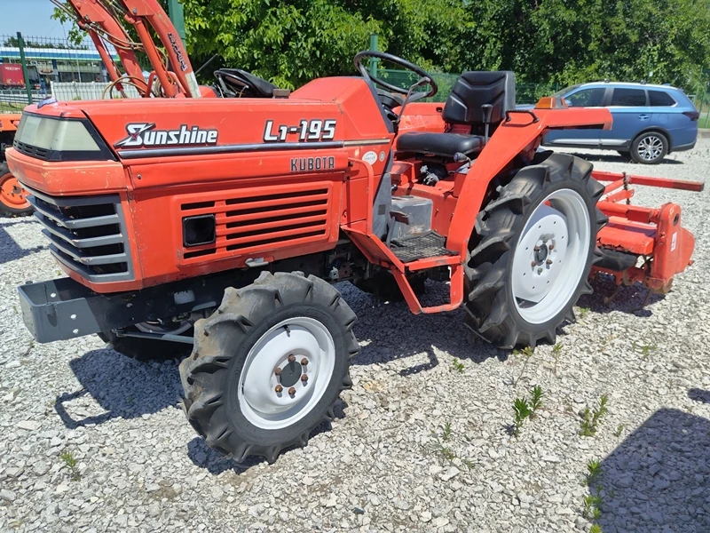 Трактор Kubota L1-195 19к.с. 4WD с фреза ДЖЕЙ ТРЕЙДИНГ - изображение 3
