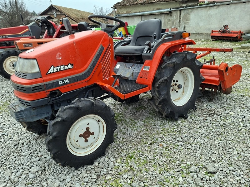Трактор Kubota A-14 14к.с. 4WD с фреза ДЖЕЙ ТРЕЙДИНГ, снимка 2 - Селскостопанска техника - 47226782