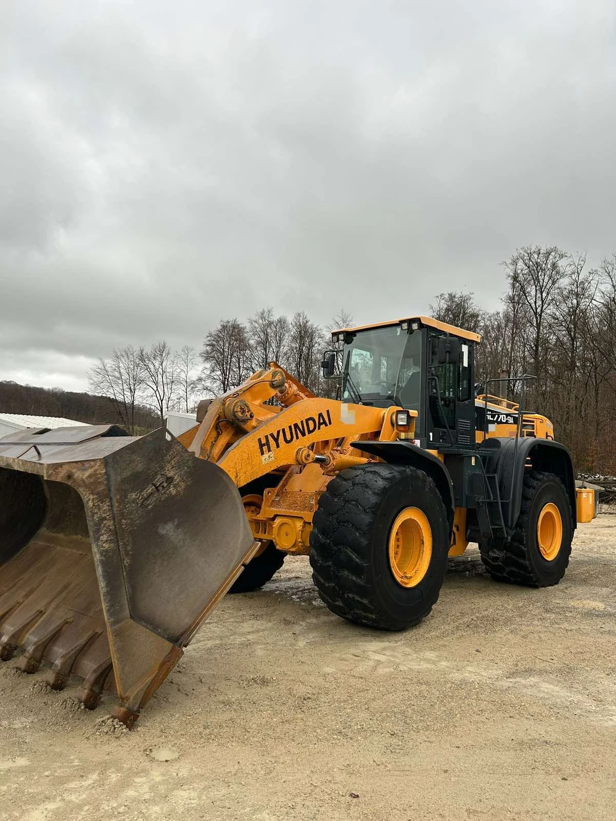 Челен товарач Hyundai HL 770-9A, снимка 5 - Индустриална техника - 54359804