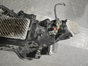 Десен оборудван фар за Audi E-Tron с забележки!  , снимка 4