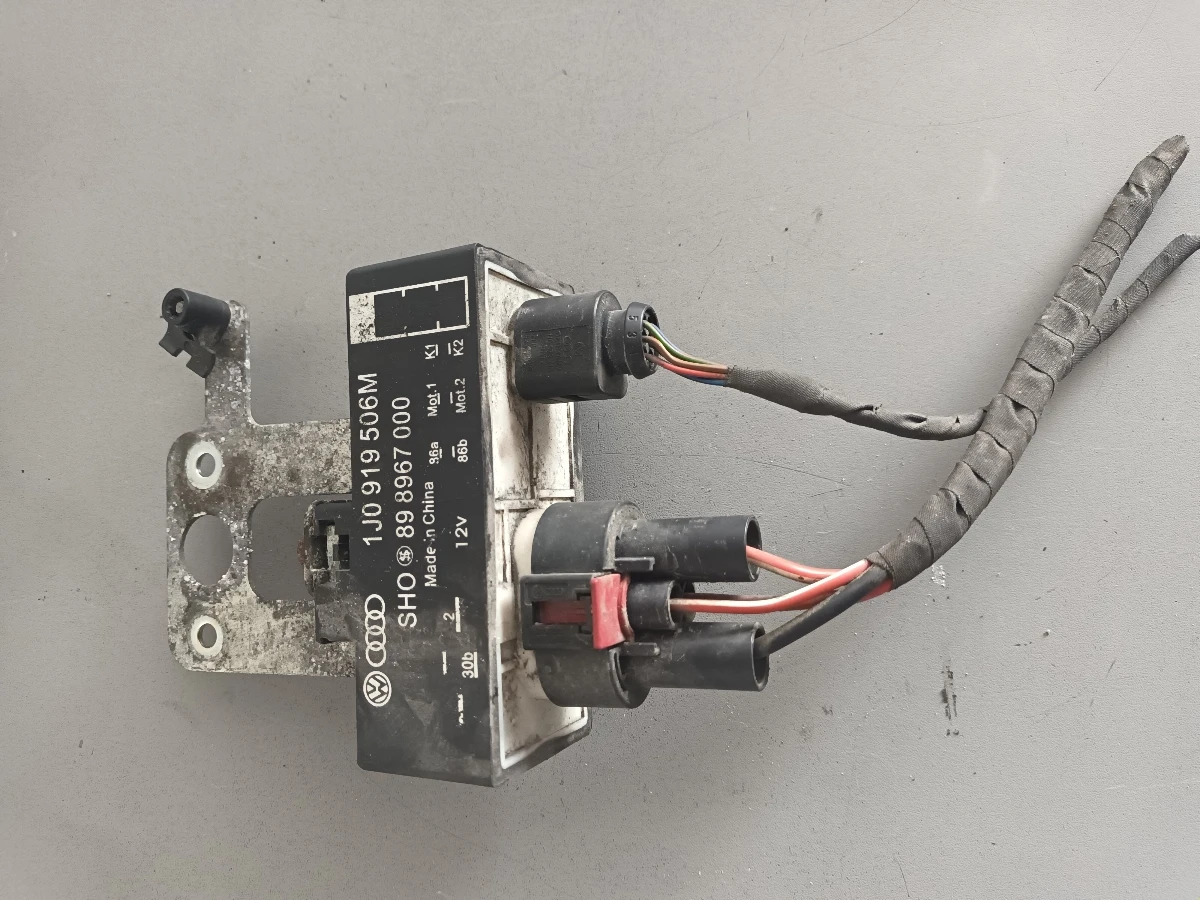  ,   1.6  | Mobile.bg   1