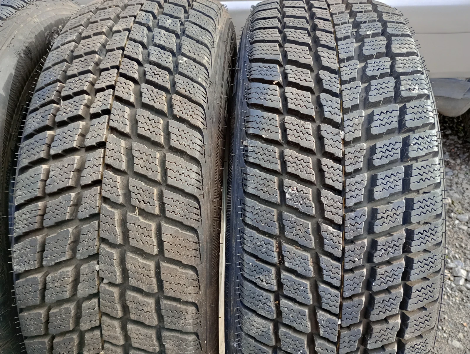 ���� 225/60R18 | Mobile.bg � ����������� 2