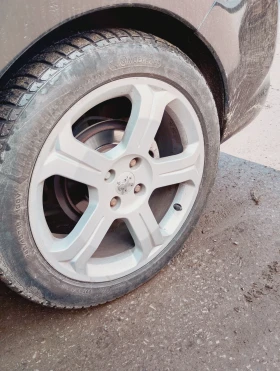 ����� �� �������� �� ���� � ������ 245/45R18