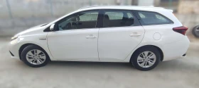 Toyota Auris, снимка 1