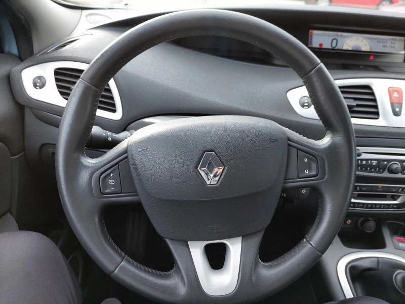 Renault Grand scenic 1, 5dci 110ps 7места, снимка 7 - Автомобили и джипове - 39340492