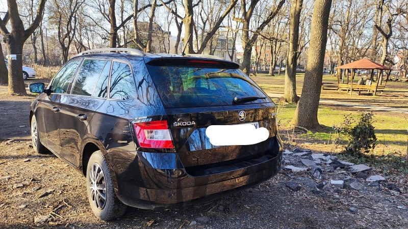 Skoda Fabia 1.2 TSI 90 к.Turbo, Товарен -30 лв данък, снимка 2 - Автомобили и джипове - 46984416