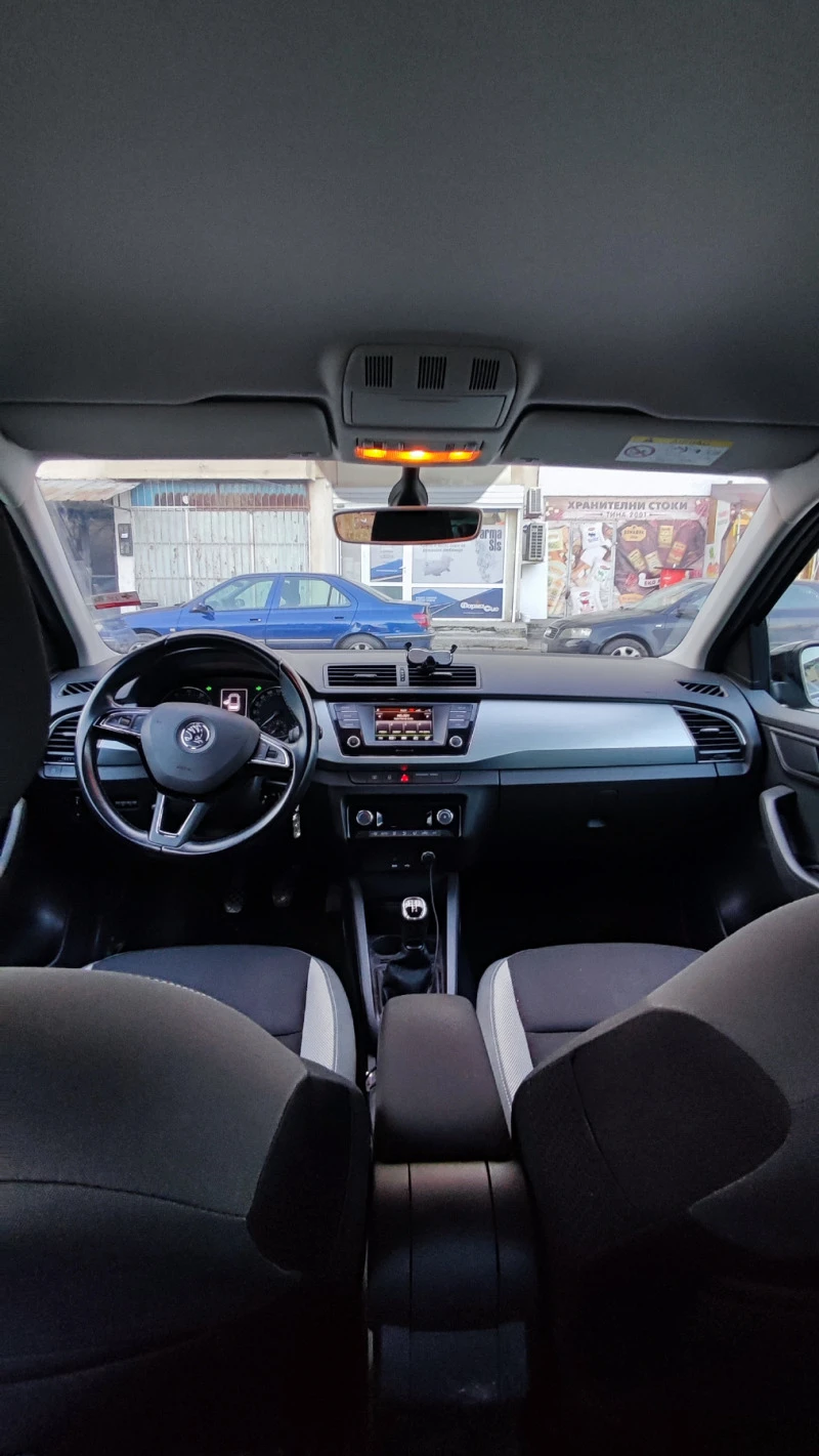 Skoda Fabia 1.2 TSI 90 к.Turbo, Товарен -30 лв данък, снимка 6 - Автомобили и джипове - 46984416