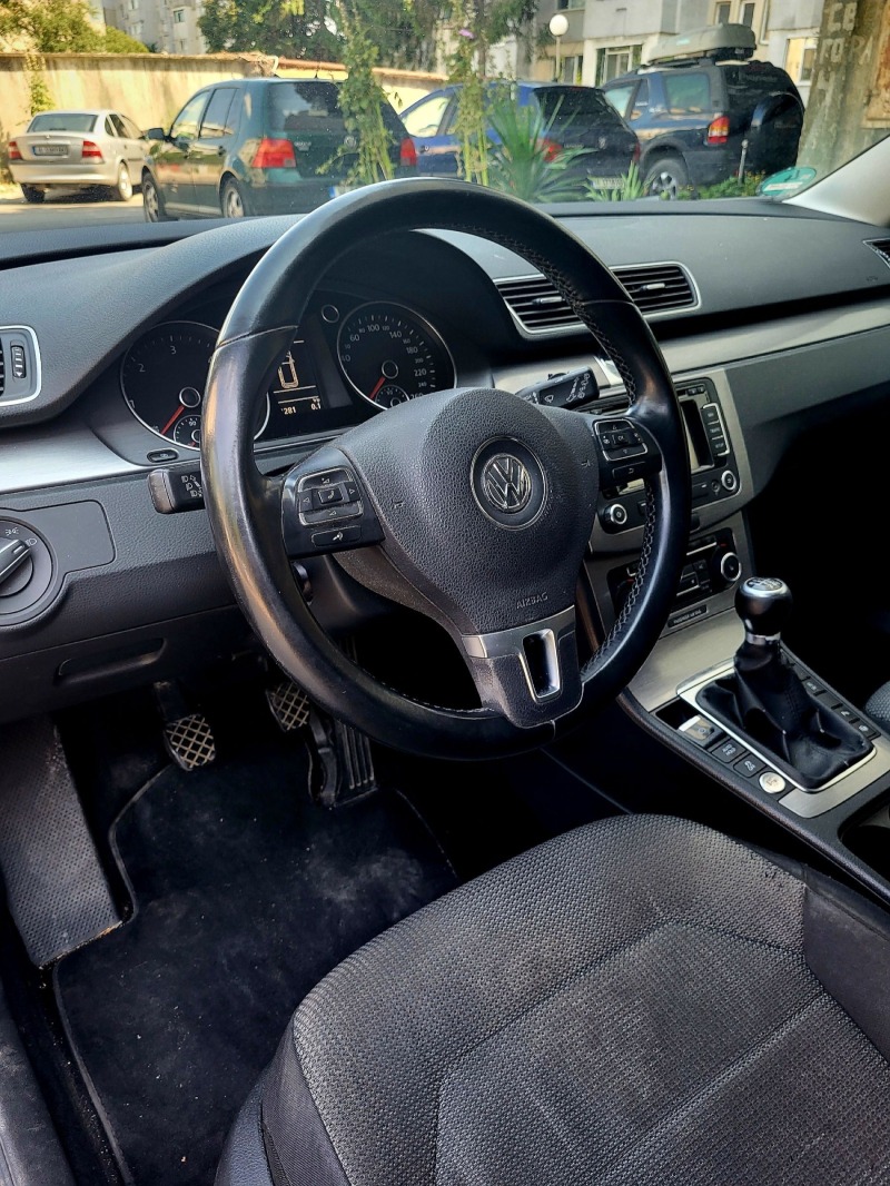 VW Passat 2.0 TDI Comfortline BlueMotion , снимка 6 - Автомобили и джипове - 46745732