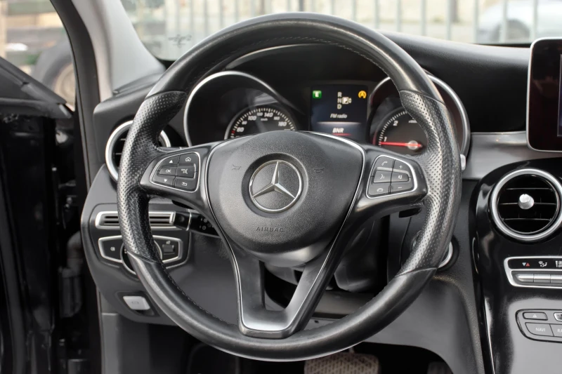 Mercedes-Benz C 220 2.2CDI-PANORAMA-AVANTGARDE-CAMERA-NAVI-FULL LED, снимка 9 - Автомобили и джипове - 47916921