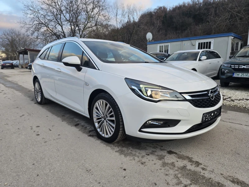 Opel Astra 1.6CDTI - 110к.с., снимка 2 - Автомобили и джипове - 48323253