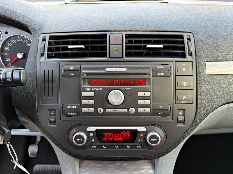 Ford C-max 1.8i СТЪКЛЕН ТАВАН ПАРКТРОНИЦИ, снимка 11 - Автомобили и джипове - 52124407
