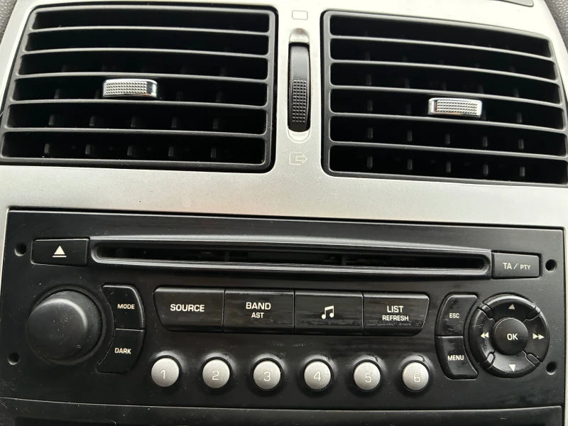 Peugeot 307, снимка 7 - Автомобили и джипове - 52775910