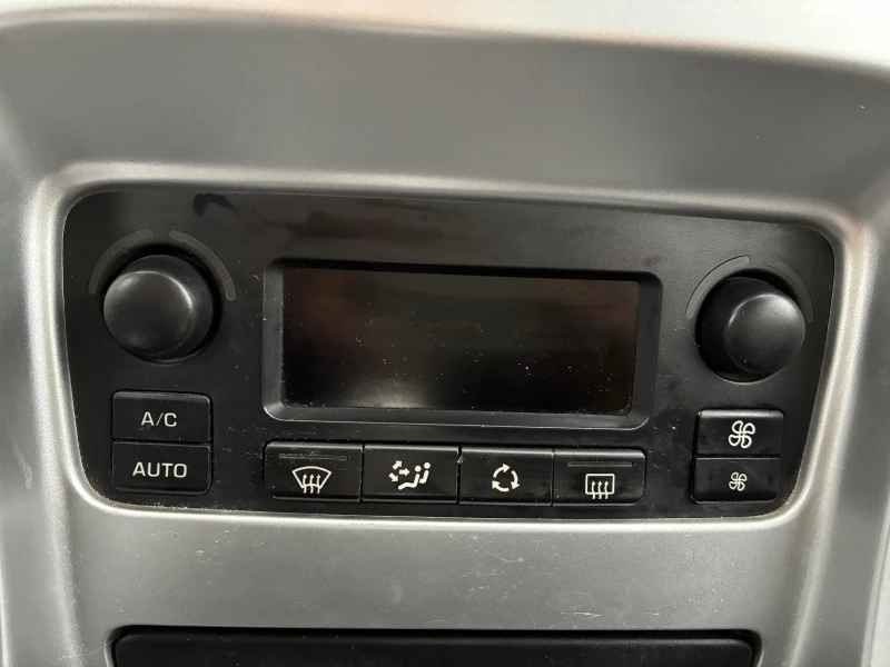 Peugeot 307, снимка 6 - Автомобили и джипове - 52775910