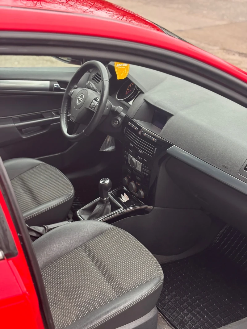 Opel Astra, снимка 10 - Автомобили и джипове - 52978720