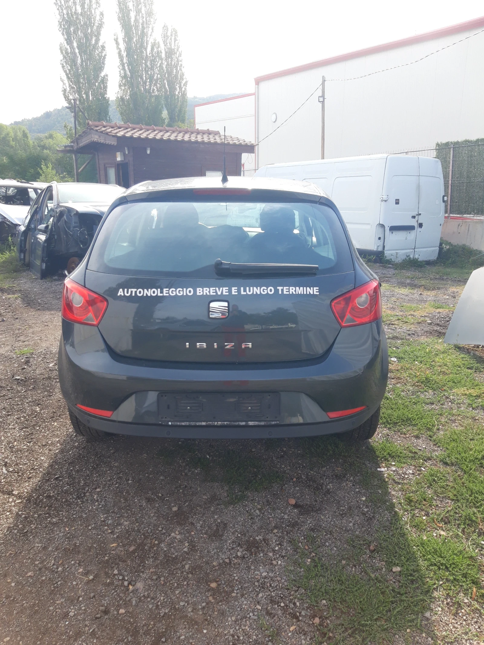 Seat Ibiza 1.6tdi.НА ЧАСТИ - изображение 4