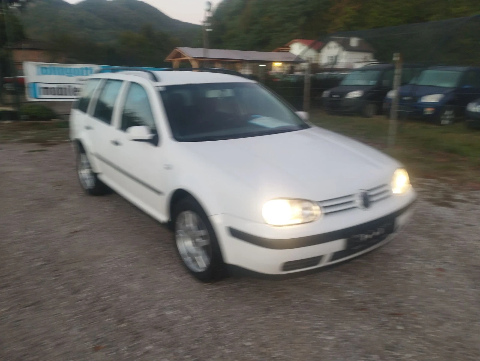 VW Golf 1.9TDi 2005г. Евро 4  - изображение 2