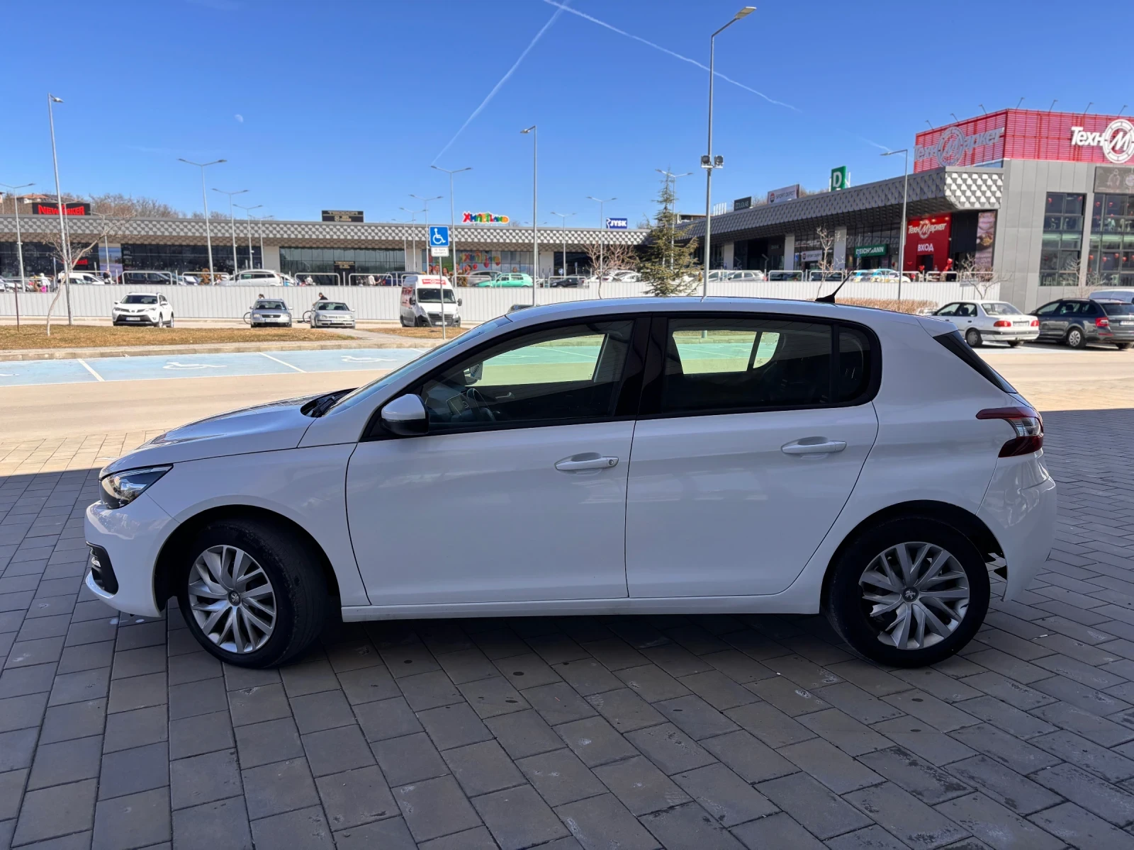 Peugeot 308 1.5BLUEHDI LED/NAVI - изображение 4