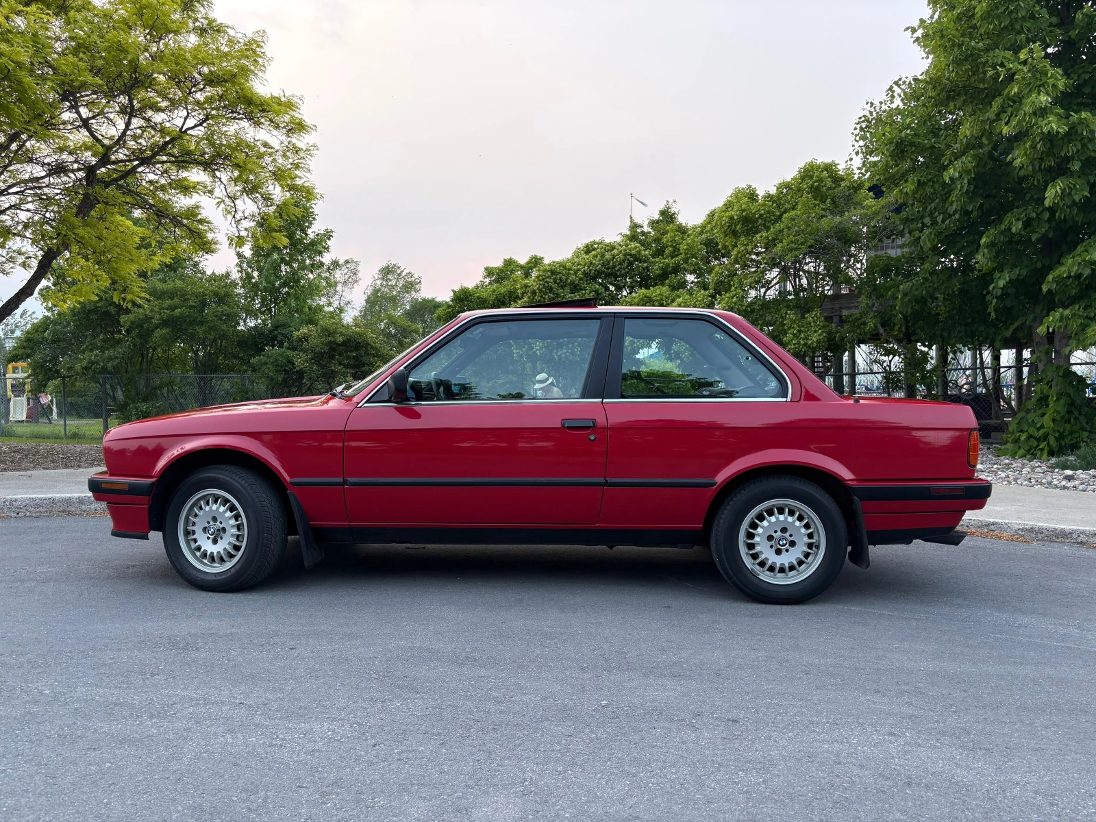 BMW 325 * CarFax * АвтоКредит*  - изображение 3