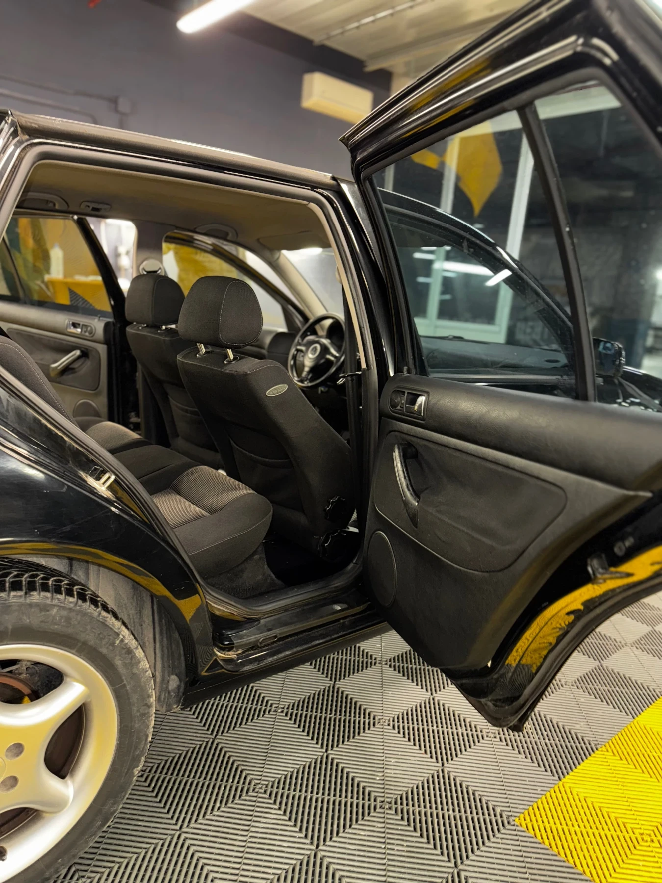 VW Golf  - изображение 9