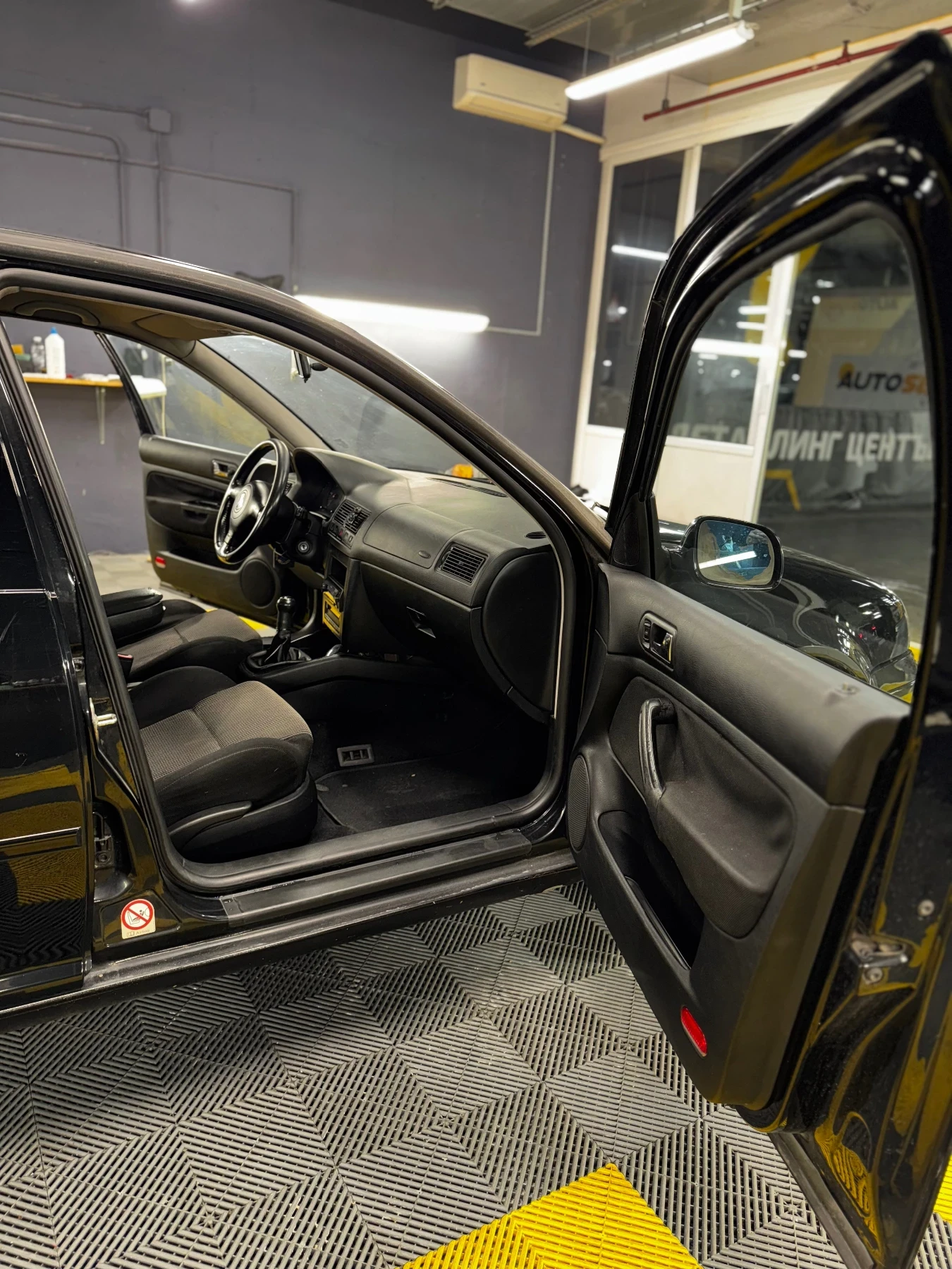 VW Golf  - изображение 8