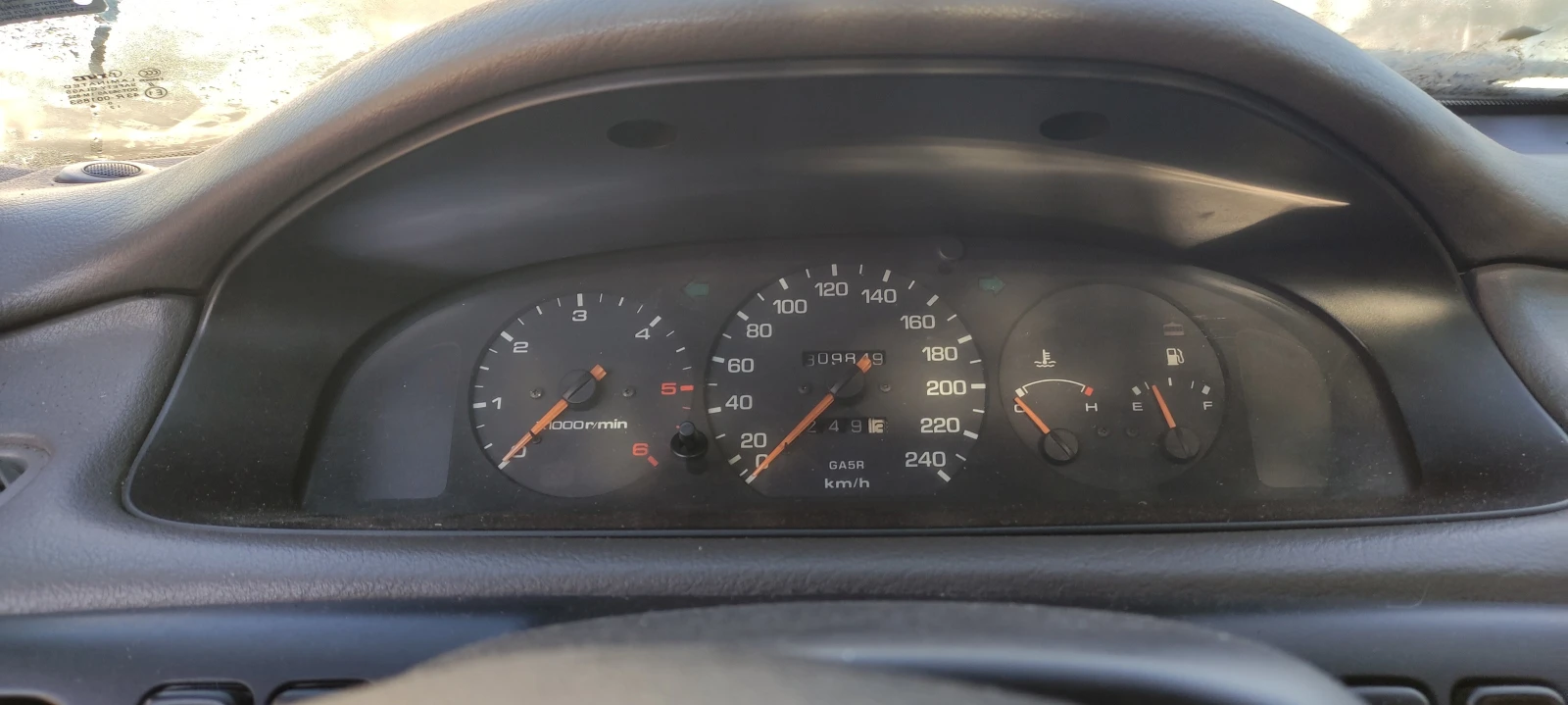 Mazda 626  - изображение 7