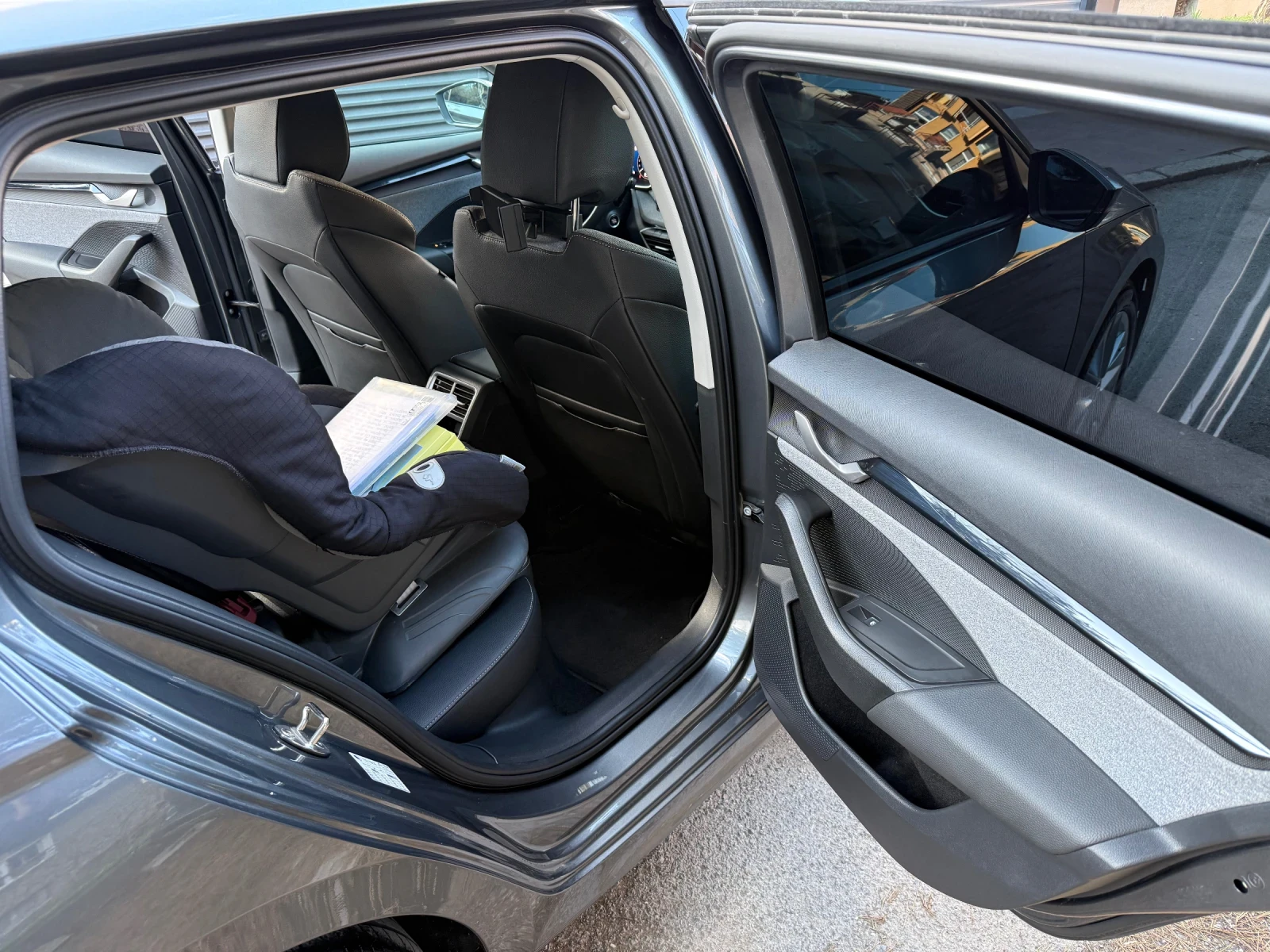 Skoda Octavia Edition, снимка 6 - Автомобили и джипове - 54195125