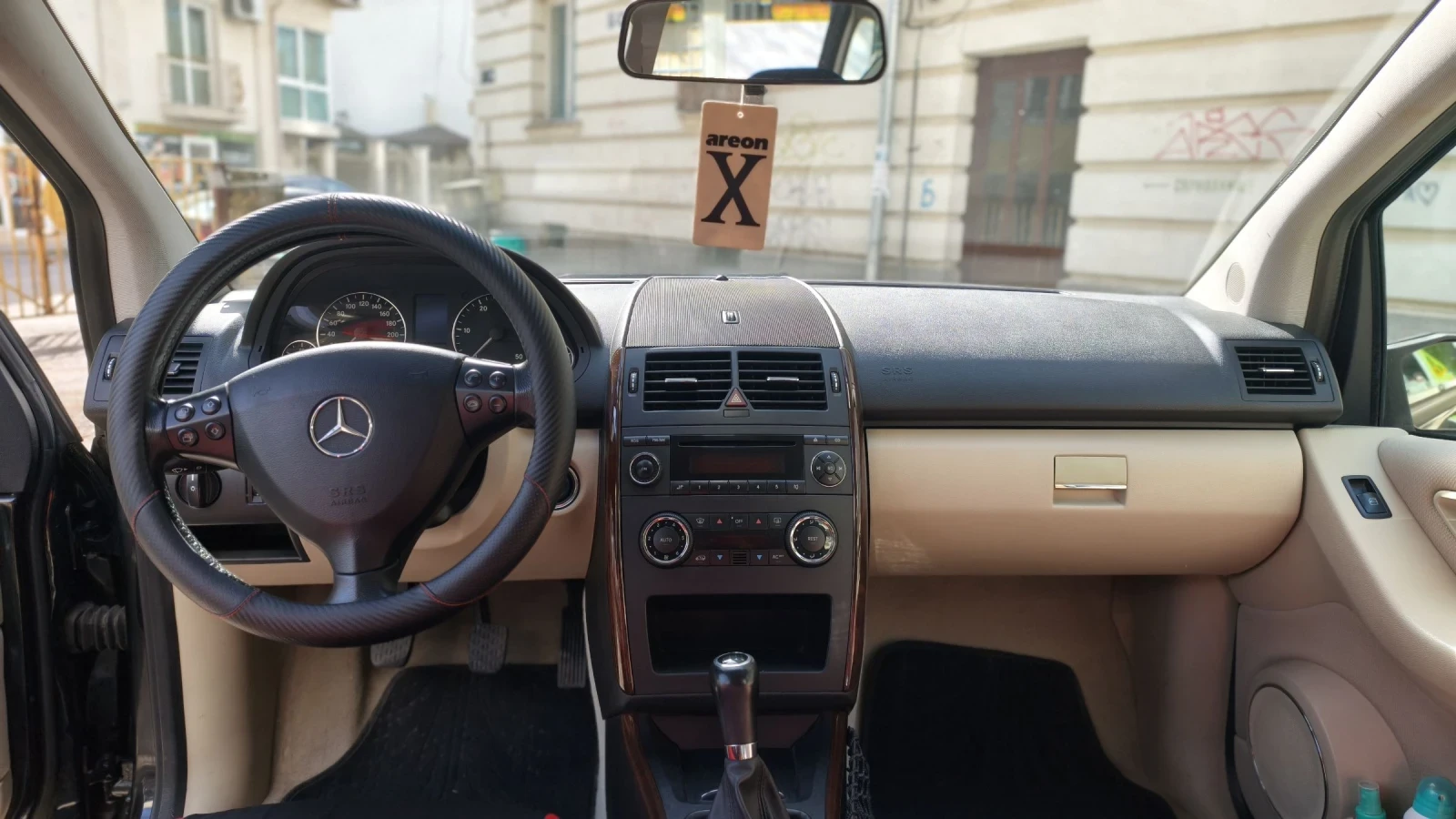 Mercedes-Benz A 180 2.0 CDI, снимка 9 - Автомобили и джипове - 54214359