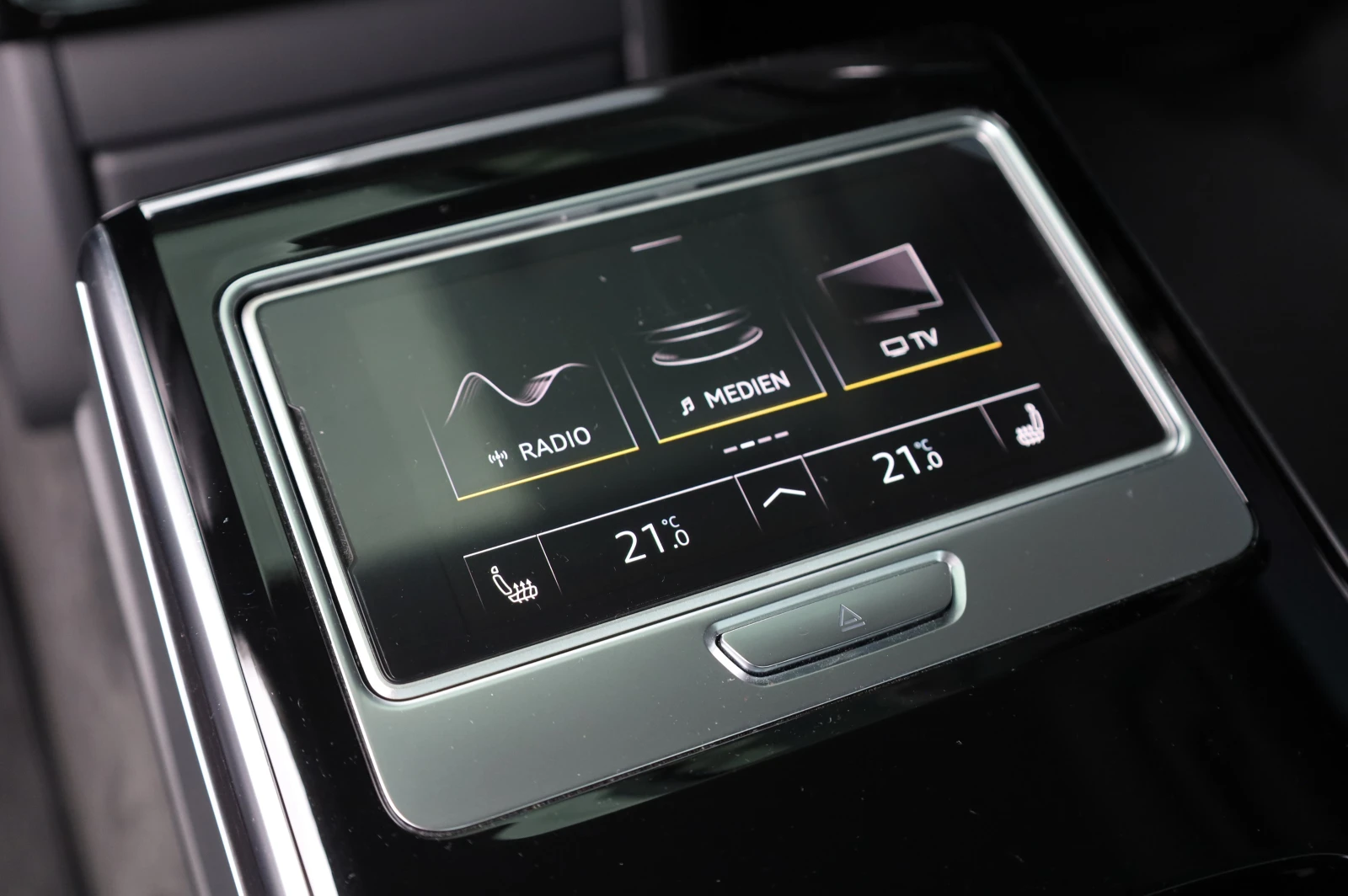 Audi A8 50TDI* B&O* TV* LED LIGHTS* PANO*  | Mobile.bg � ����������� 16