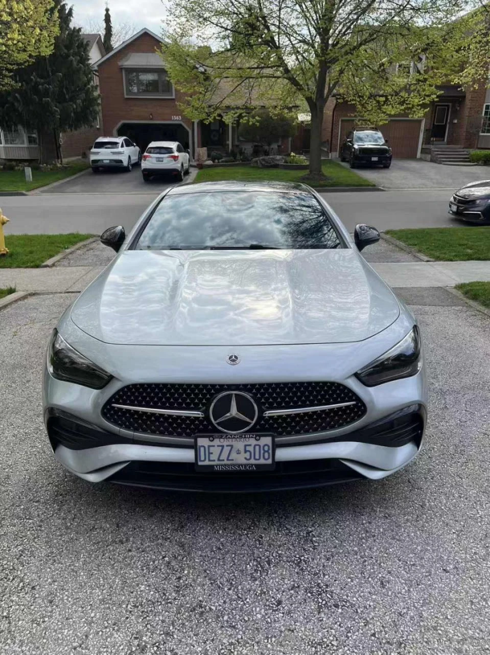 Mercedes-Benz CLE 300 2024 AMG Line 4Matic* Burmester* ПАНО* Distronic, снимка 2 - Автомобили и джипове - 54619716