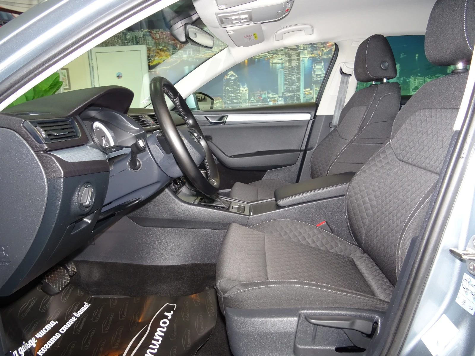 Skoda Superb 2.0TDI STYLE 7 DSG 150, снимка 7 - Автомобили и джипове - 54699080