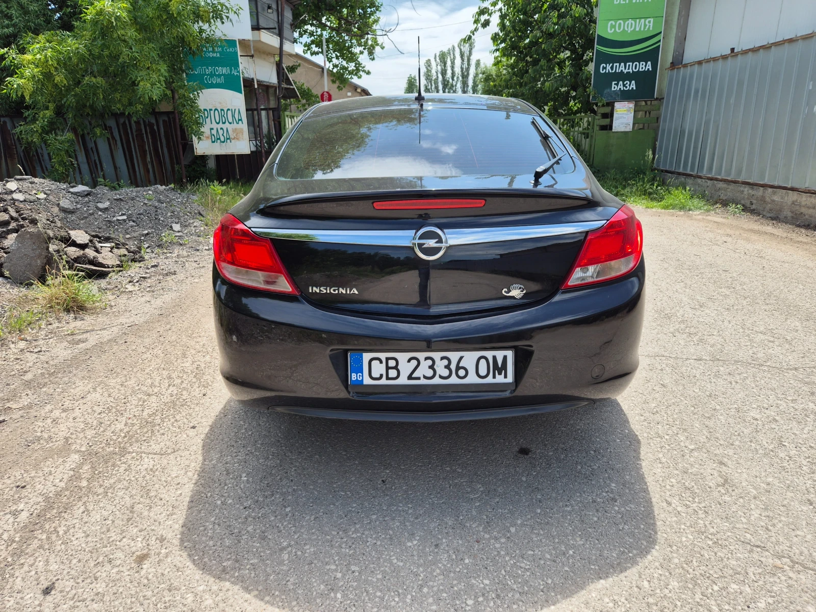 Opel Insignia 1.6-116к. Газ-Бензин. Напълно обслужен! ЕВРО5, снимка 6 - Автомобили и джипове - 54774412